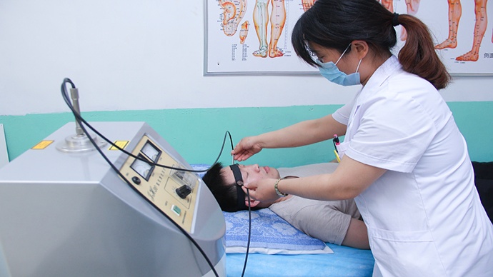 新乡潘氏脑病门诊治疗图